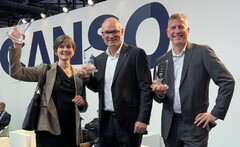 The Airways New Zealand team celebrates success at the CANSO Air Traffic Management Awards 2023 in Geneva, Switzerland. L to R: Jennifer Nepton, Manager Air Traffic Services Development; James Young, Chief Executive; and James Evans, Head of Surveillance Services. Image: Airways New Zealand