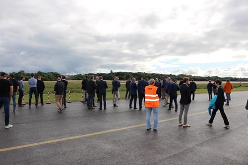 Spectators awaiting the take-off of the CX-2