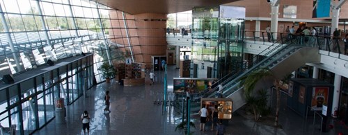 Pau-Pyr&eacute;n&eacute;es Airport