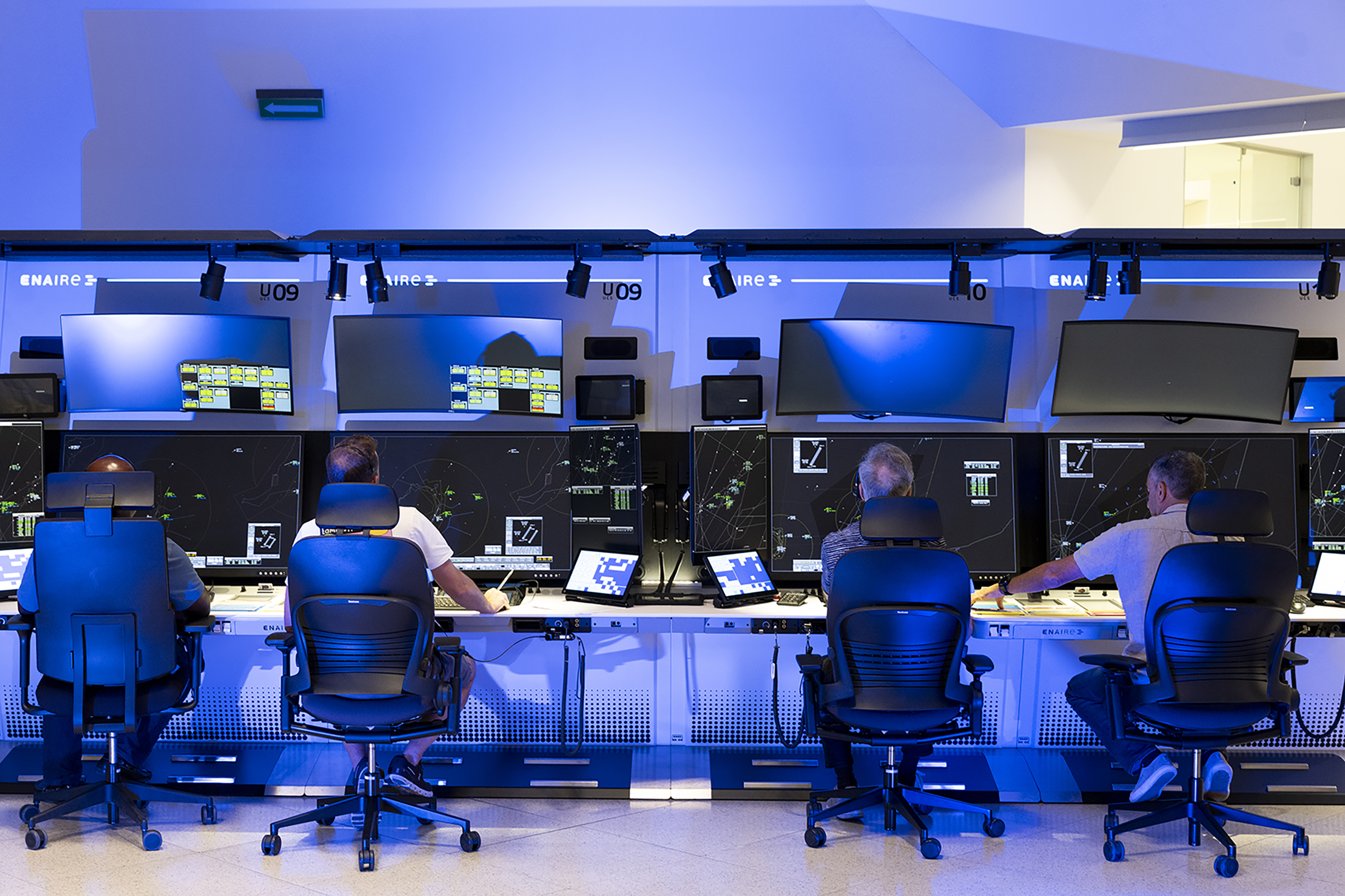 Approach positions at the ENAIRE Control Centre in the Canary Islands