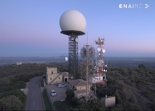 The radar, based on cutting-edge technology, will improve air traffic surveillance in the Balearic archipelago and in the east of mainland Spain