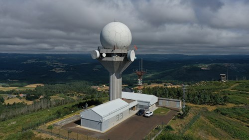 ENAIRE is placing a new radar in service in Espiñeiras, La Coruña at a cost of over one million euros